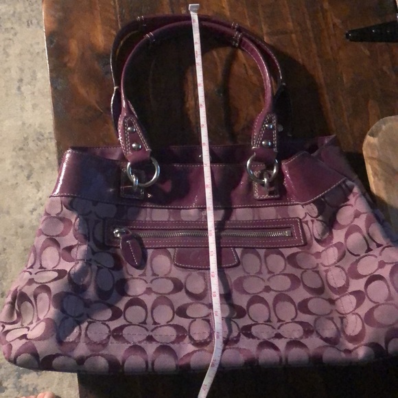 Purple Signature Coach Purse - Picture 9 of 11